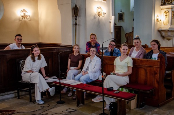 514418792 744966981210104 n 514418792 744966981210104 n